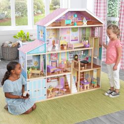Free Dollhouse