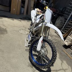 Dirt Bike
