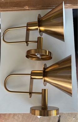Remote Wall sconce