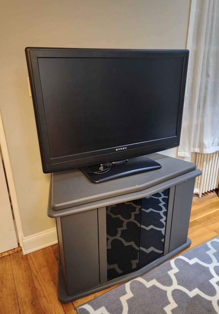 Gray Corner Tv Stand / Media Center