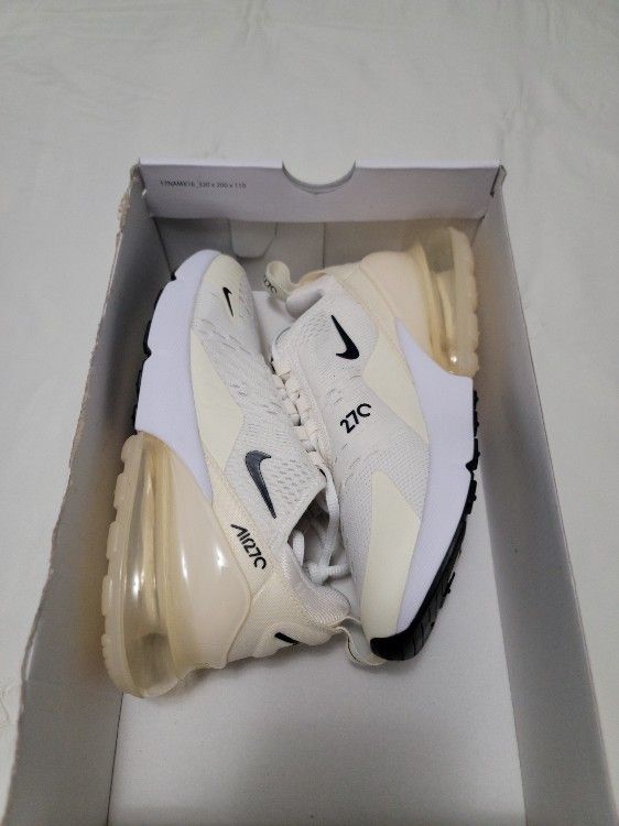 Women's Air Max 270