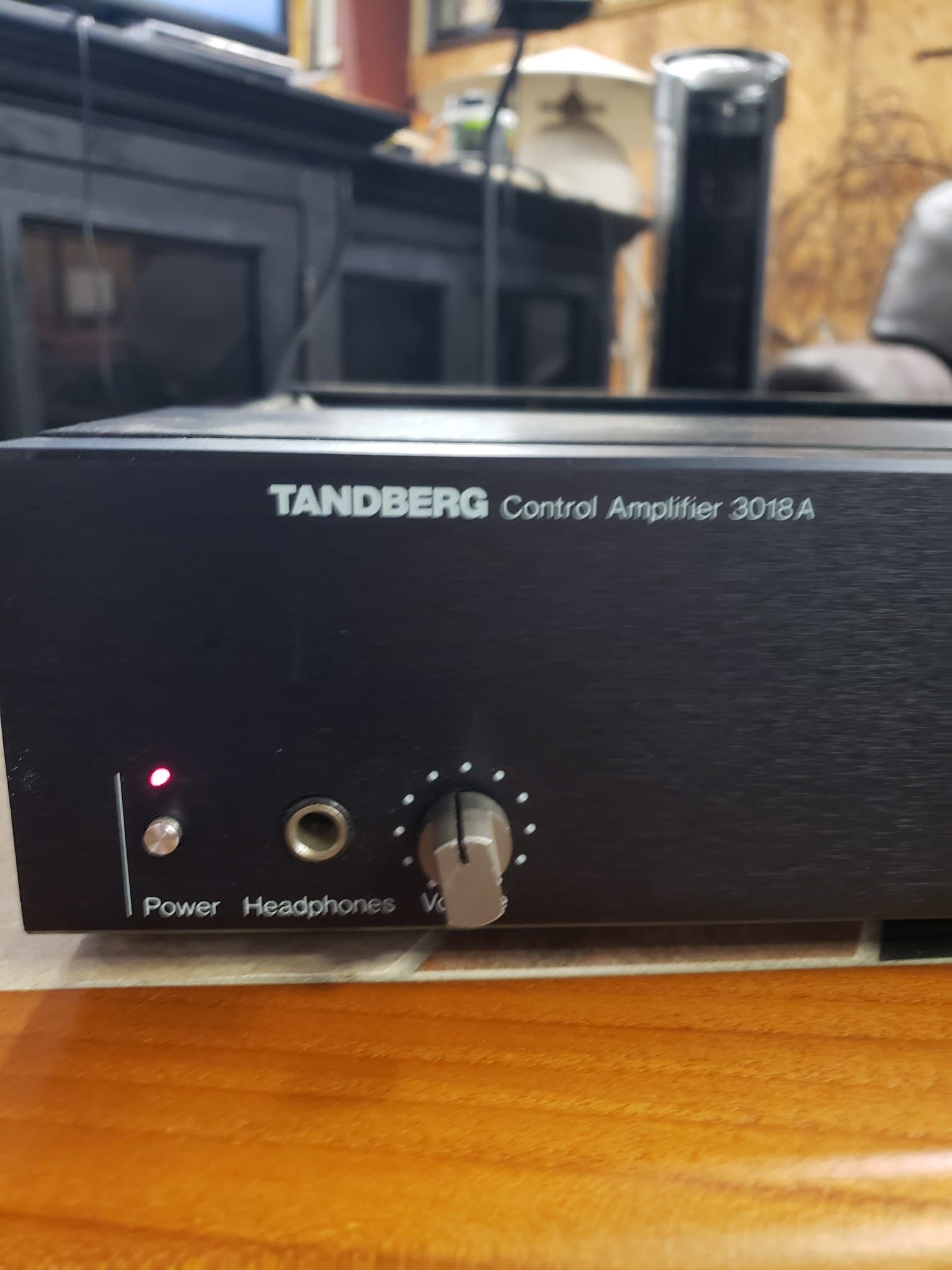 Tandberg Control Amplifier 