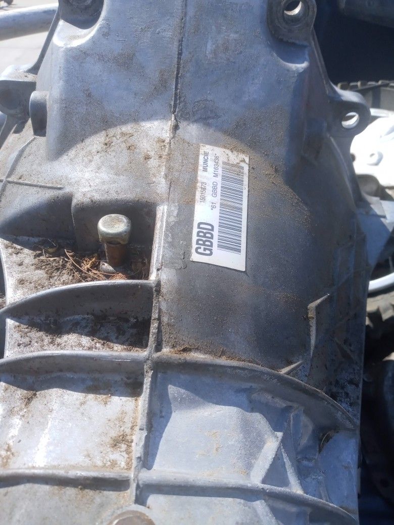 Chevy Muncie Transmission for Sale in Highland, CA OfferUp