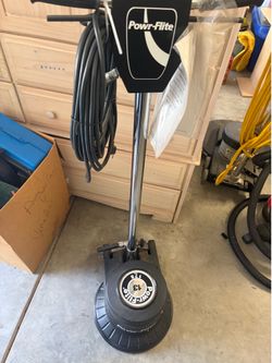 Commercial floor machine model p131