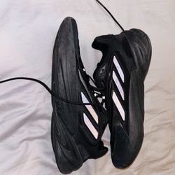 All Black Adidas Adipreme 