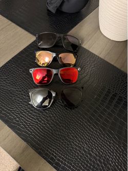 Women Oakley sunglasses