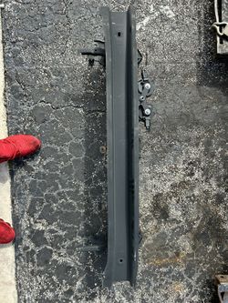 2018 - 2020 Volkswagen Atlas Reinforcement Bar