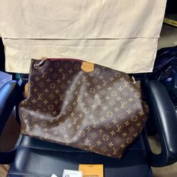 Louis Vuitton - Graceful MM Near Mint /$1050obo