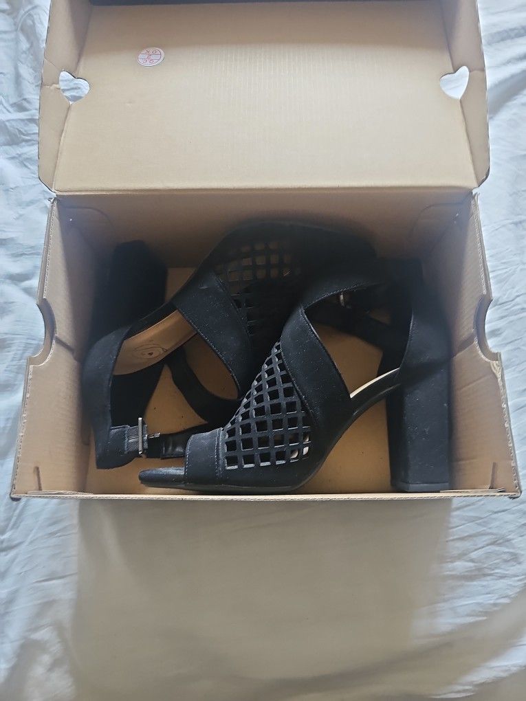 Size 6 Heels
