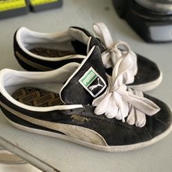 Size 11 Men’s Puma Shoes