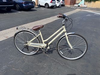 Schwinn Women's Gateway 700c Hybrid Bike