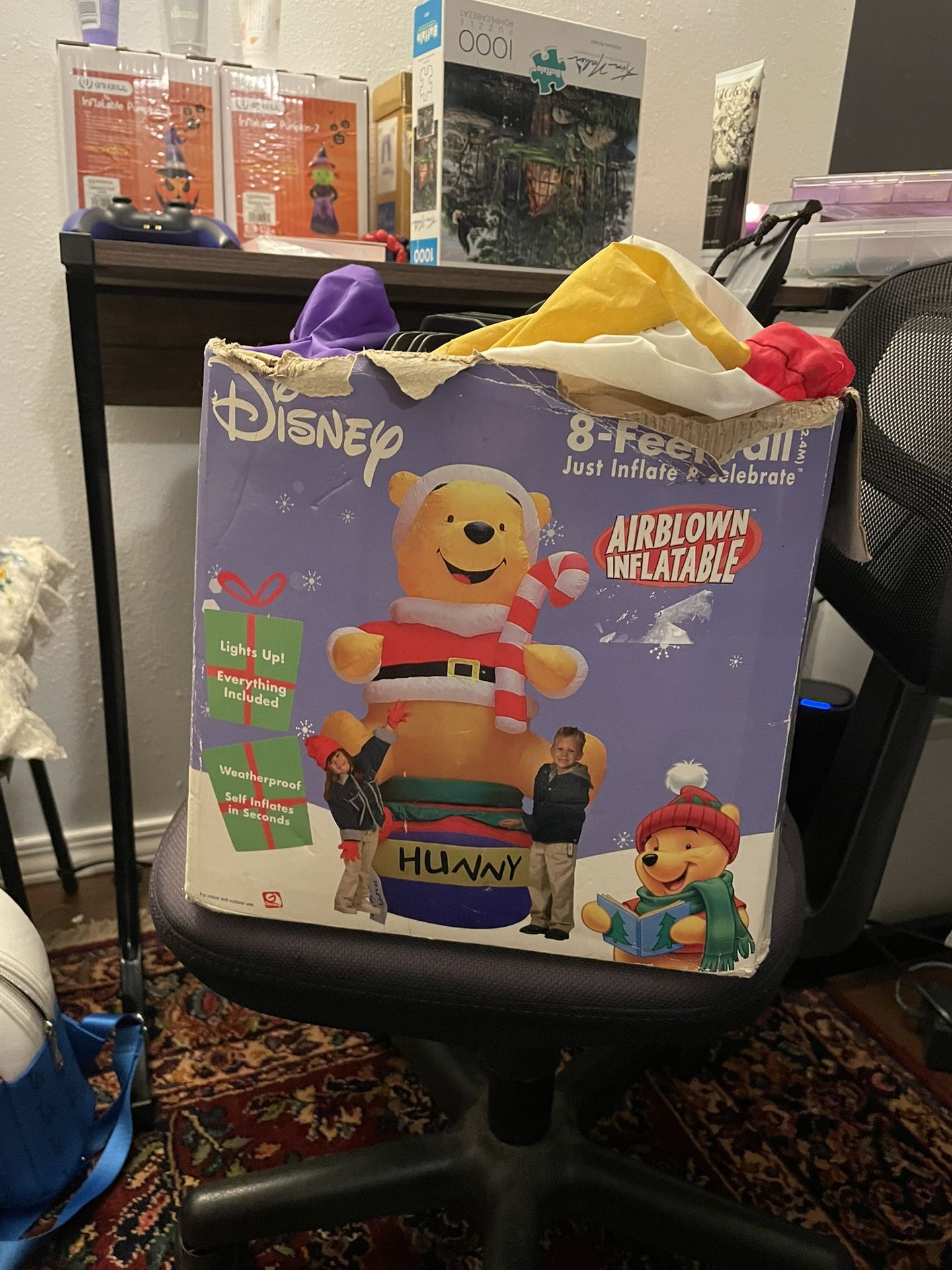 2004 Gemmy 8-foot Disney Winnie the Pooh Airblown Inflatable