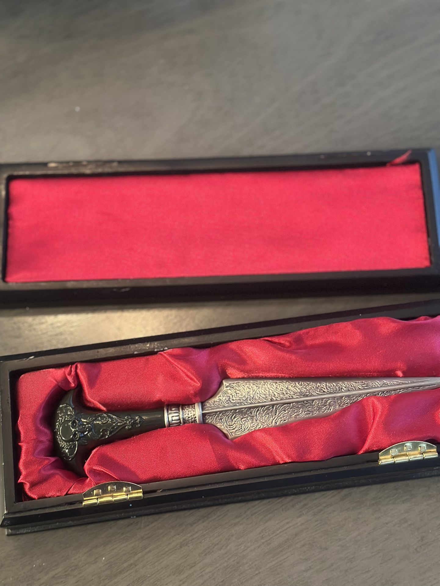 Harry Potter Noble Collection Bellatrix Lestrange Dagger