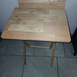 2 Wood Eating Folding Tables 