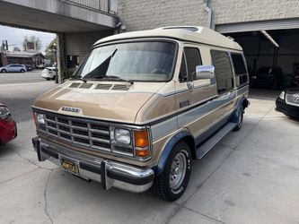 1989 Dodge Ram Van