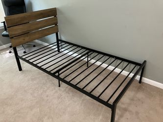 Twin Size wood and metal bed- excellent condition