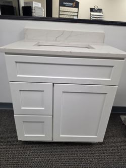 Vanity 30x21 with counter top