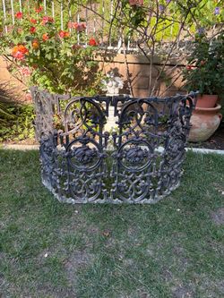 Antique Cast Iron Four-Panel Garden Screen