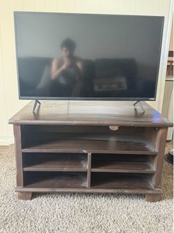 Free TV Stand