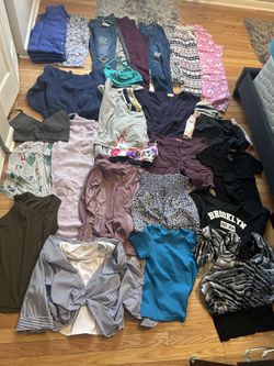 Women’s Clothes Size Small