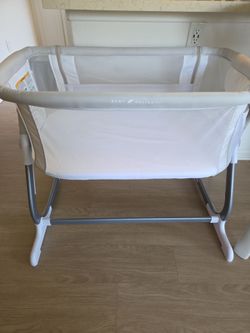 Baby Delight Bassinet