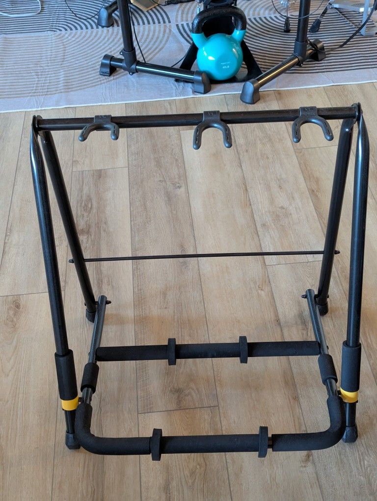 Hercules Guitar Stand (Holds 3)