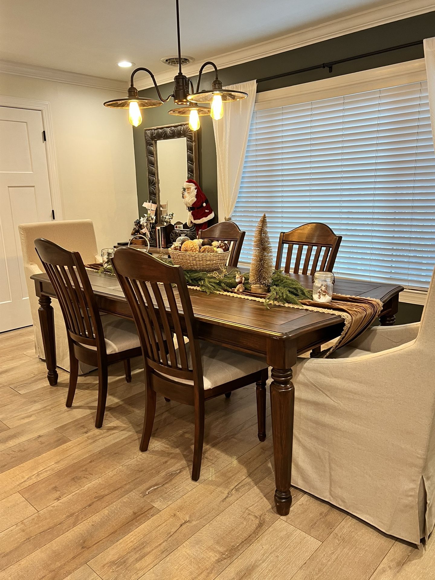 One of a kind- refinished -  Dining Table + 4 Matching Chairs — $699