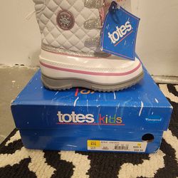 Girls Totes Snow Boots