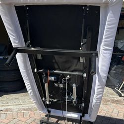 Serta Motion Essentials, Two Adjustable Foundation With Mattress