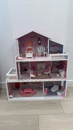 Doll house