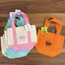 Trader Joes Tote bag