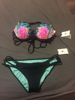 Swim suit very nice and pretty rare