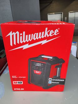 Milwaukee  bluetooth radio/ battery charger