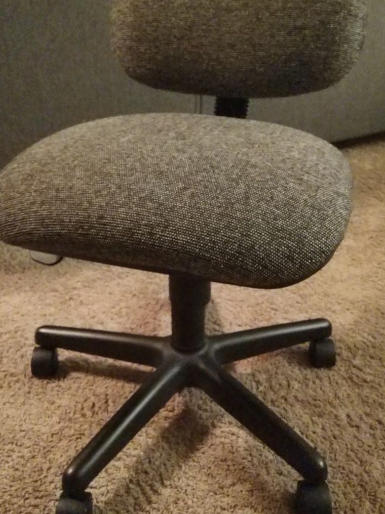 Grey Desk Roller Chair
