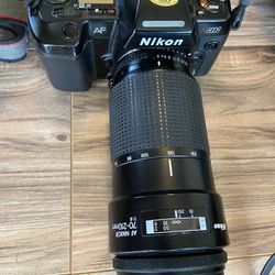 Nikon AF N8008 Camera with Assorted lens