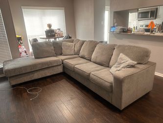 Gray Sectional Sofa with Chaise -Ashley Furniture