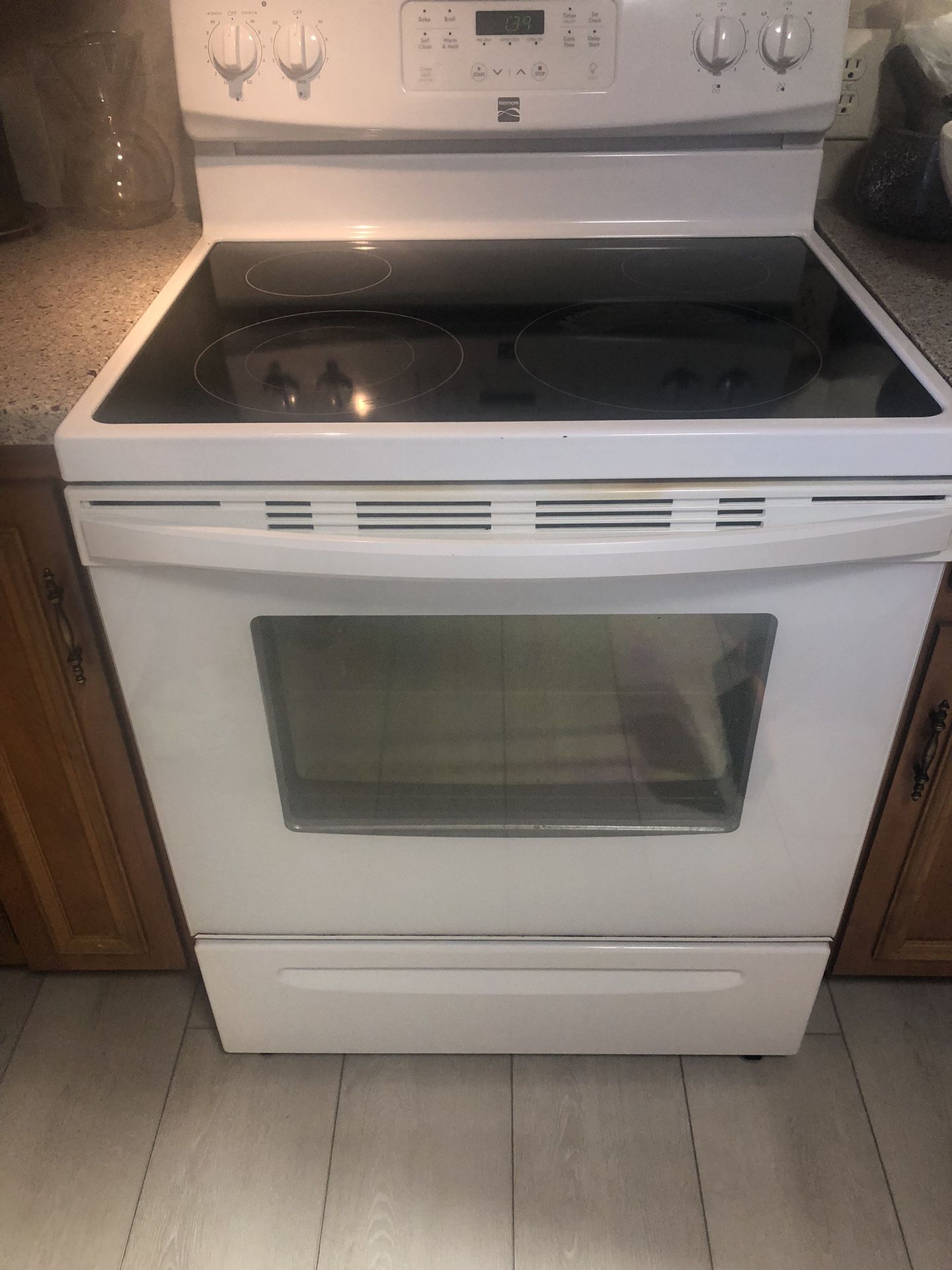 Kenmore Self cleaning Electric Stove