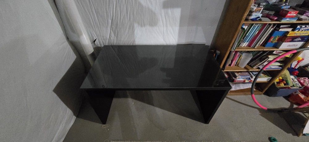 Free Desk