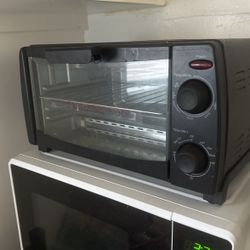 Toaster Oven