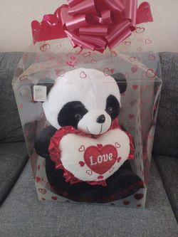 Mother's day-gift boxed panda bear that's says, " I love you"