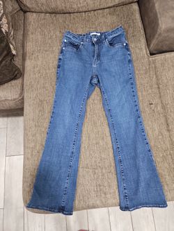 Levi's 725 high rise bootcut jeans