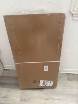 Brand New Large Moving Boxes (6-Pack)