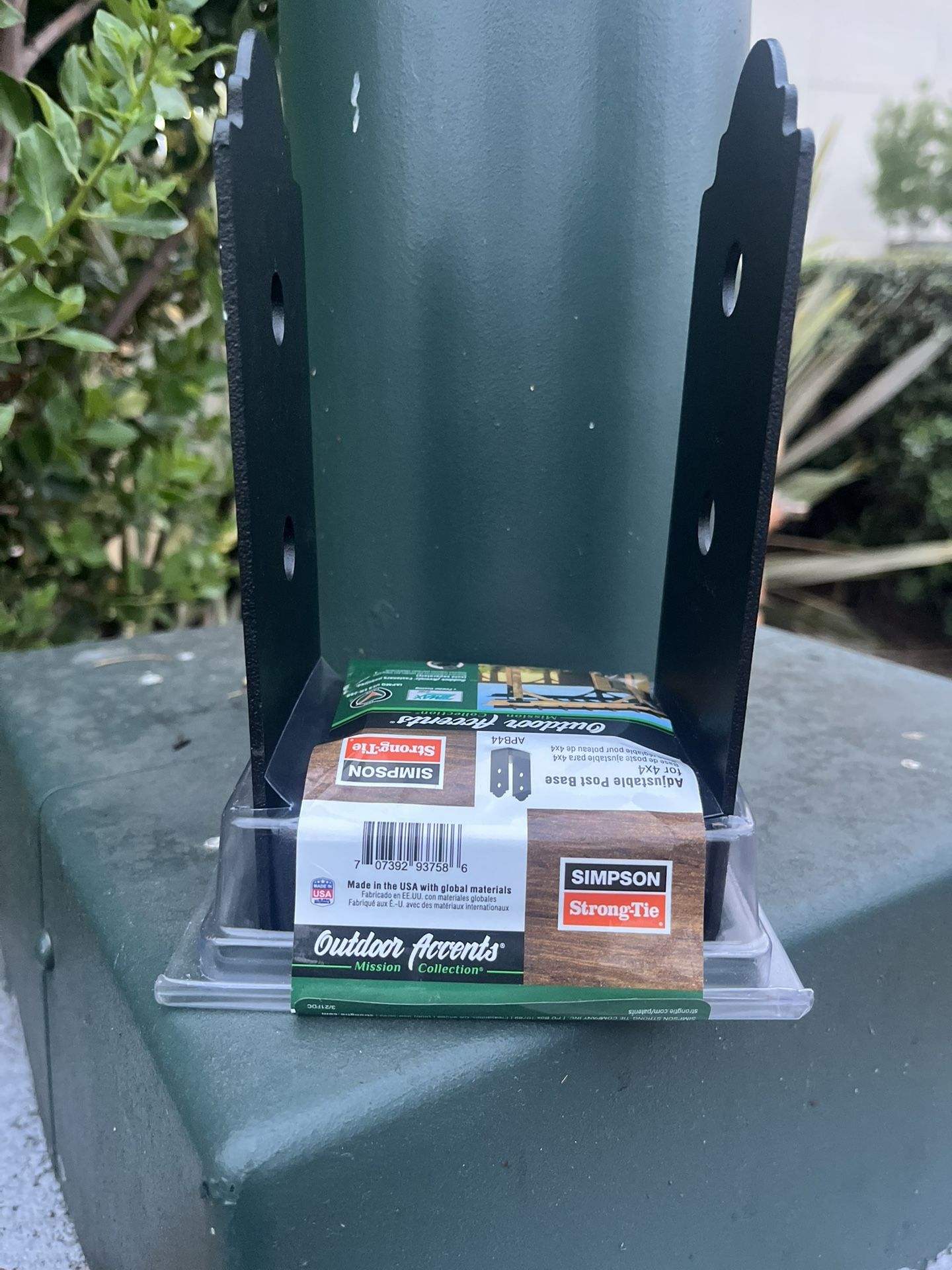 Adjustable 4x4 Post Base