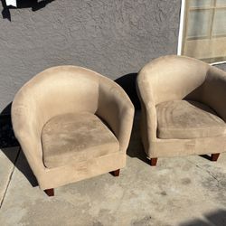 *** Accent Chairs ***