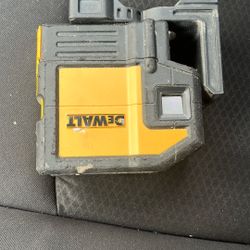 dewalt 5 SPOT / LINE COMBINATION LASER
