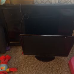2 TVs