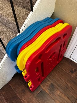 9 Piece Gate Set Children’s Playpen Indoor / Outdoor