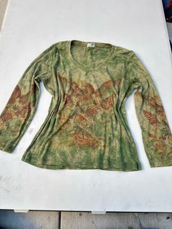 Y2K One World Women’s Green Eagle Graphic Print Rhinestone V-Neck Knit Tee, L