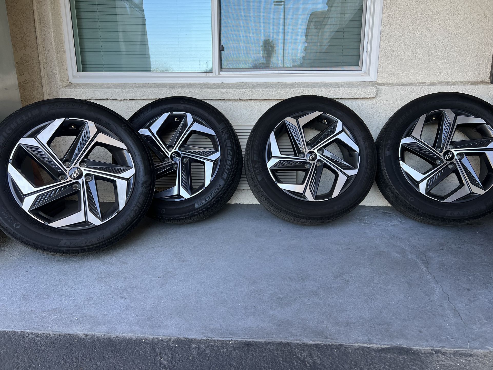 Hyundai Tucson Rims And Tires
