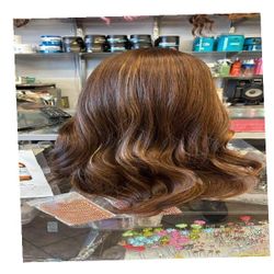 Change Your Look with Wigs in Every Size and Shade keep black